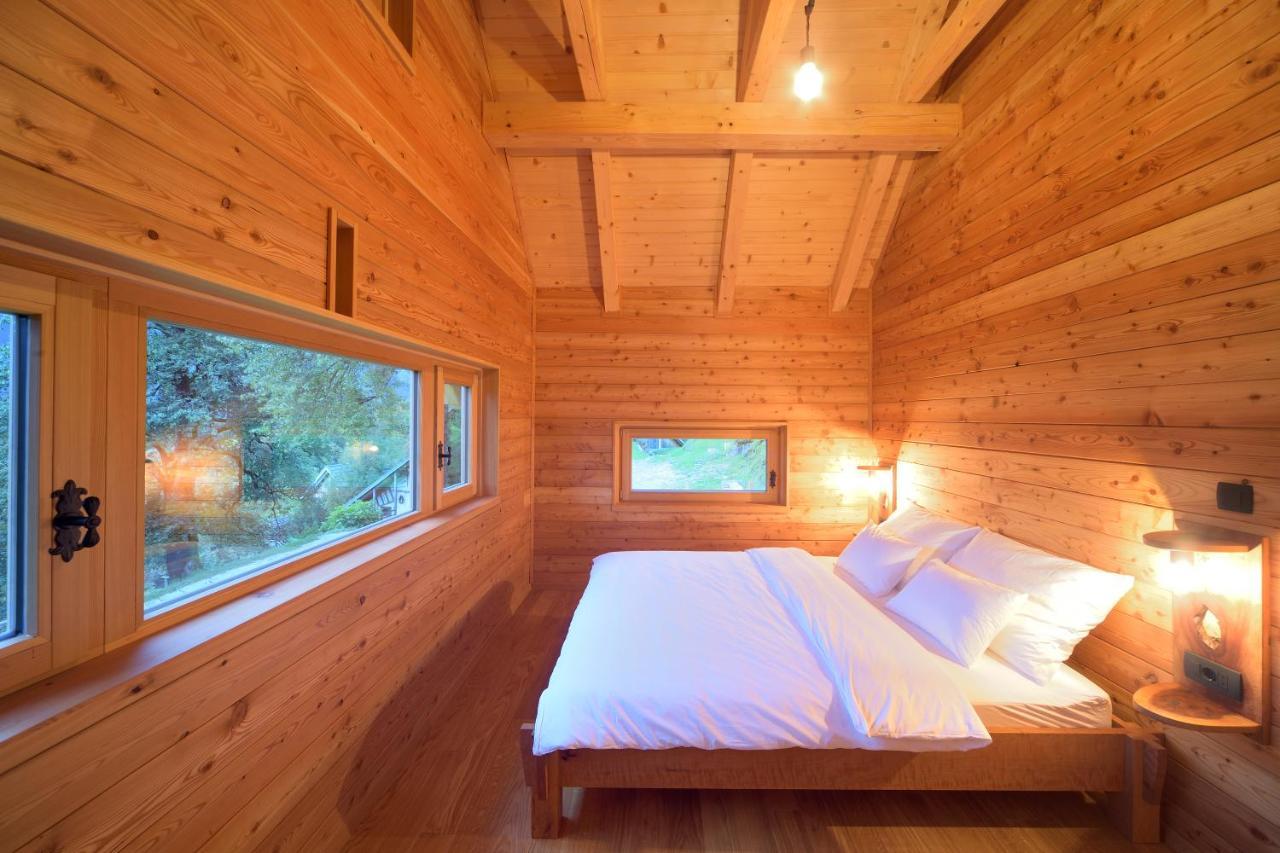 Granaries Pear & Walnut Villa Tolmin Exterior photo